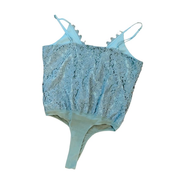WAYF Lizzie Crossover Lace Bodysuit Medium 3558 - Picture 3 of 10